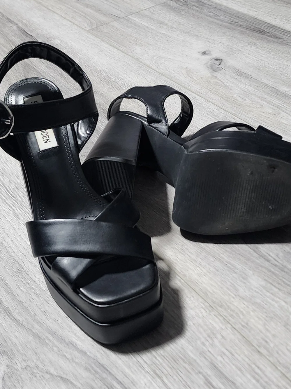 Steve Madden steve madden